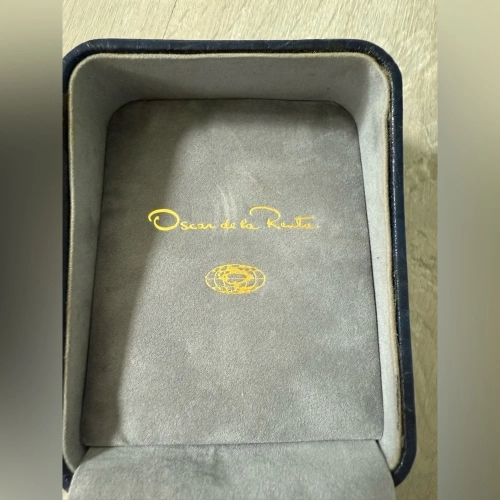 Oscar de la Renta sophisticated gold